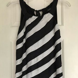 White House Black Market stripped tank like new